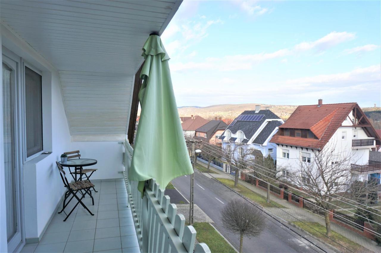 Villa Grande Хевіз Екстер'єр фото